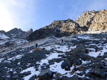 Répit dans la traversée du pierrier