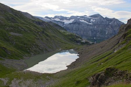 Au-dessus du lac de la Vogealle