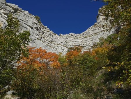 Arrivée sous le cirque des Etournelles.