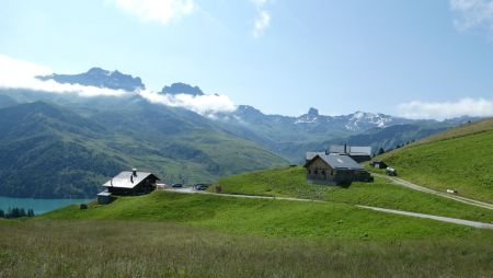 Descente vers Treicol