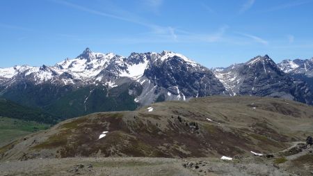 Grand Rochebrune, Escalinade, Turge de la Suffie, Cime de la Charvie, Turge de Peyron et Lasseron