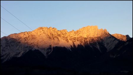 Feu sur les Rochers du Parquet.