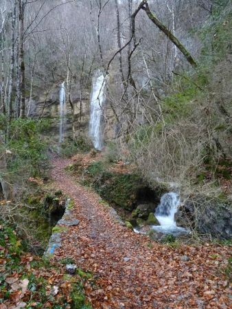 Pont et cascade du Glésy