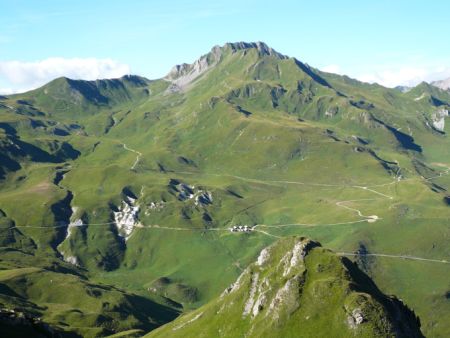 Crêt du Rey et chalets du Boulissoir depuis la pointe du Col.