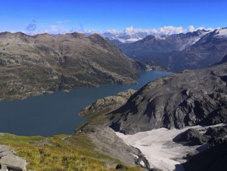 Vue sur le lac en redescendant