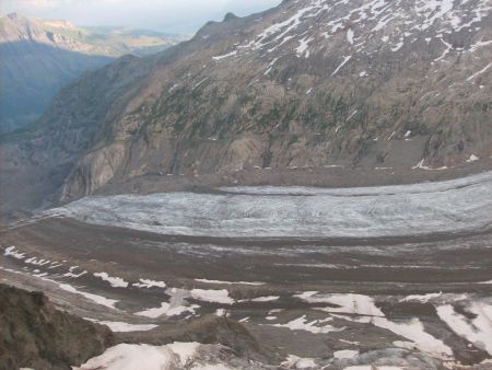 Vue plongeante sur le glacier de Tré la Tête.