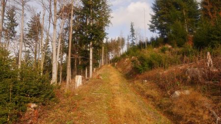 On fait la liaison avec le chemin du niveau supérieur.