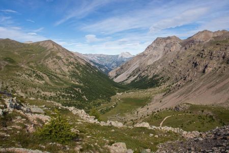 Départ, vue sur le Vallon de la Moutière