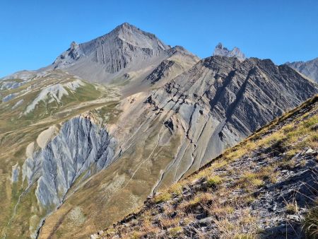 Le Goléon et une Aiguille d’Arves qui pointe le bout de son nez 