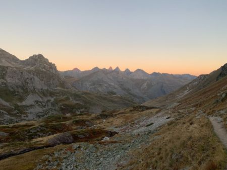 Vue rétro en montant au lac des Cerces