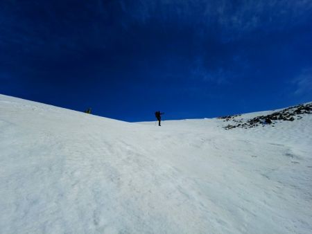 Le plan incliné avant l’antécime 2815m