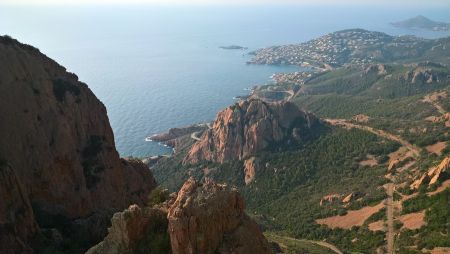 Le Rocher de Saint-Barthélémy (204m)