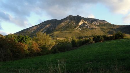 La montagne de Maraysse vue de l’arrivée à Ribeyret.