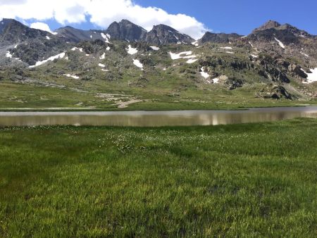 On arrive au lac Longet