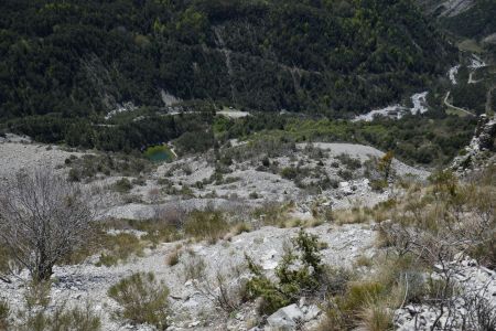 Le parking et le Lac.