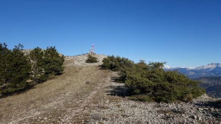 Vers le Rocher de Beaumont