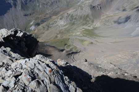 Au sud-ouest, ça plonge sur le Grand Clausis