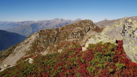 Le Montet vu de la crête.