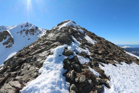 Montée par l’arête nord-ouest.