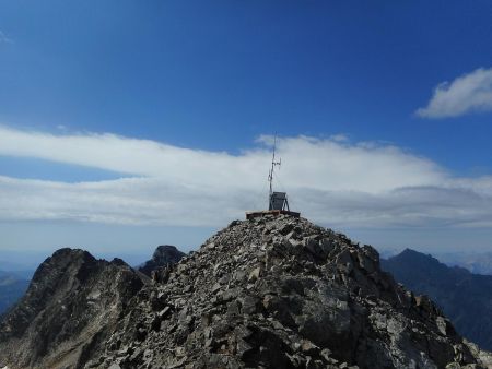 Sommet du Pic de Parières.