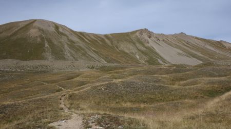 Sur le plateau des Baisses en direction du col de la Lauze