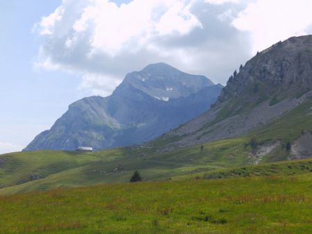 Le Mont Charvin.