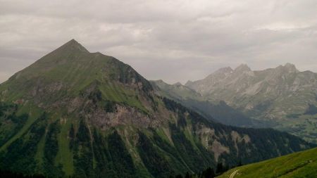 La vue depuis la ferme de Méry