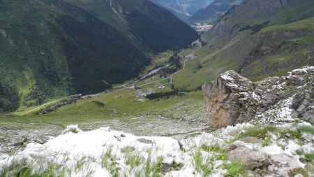 Vue arrière, Lécheron et vallon de Champagny le Haut