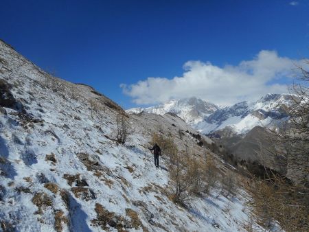 Traversée pour rejoindre la sente de retour.