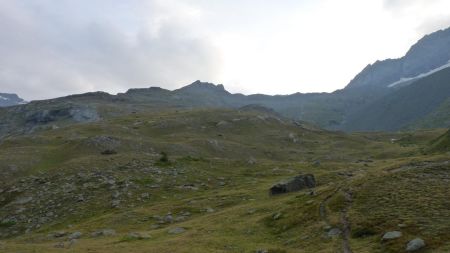 Après le refuge en direction du Clapier Blanc