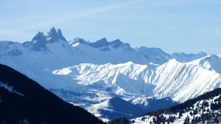 Zoom du côté des Aiguilles d’Arves