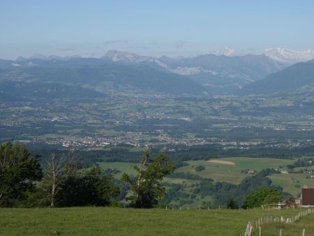 Un regard vers le Chablais...