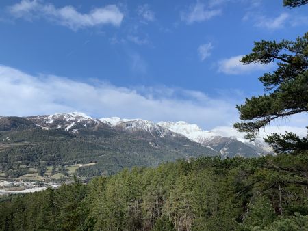 Vers le Massif de l’Estrop.