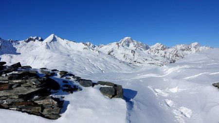 Du côté du Mont Blanc et du Col du Petit Saint-Bernard.