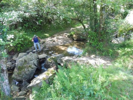 Ce chemin nous mène vers le ruisseau d’Urio.