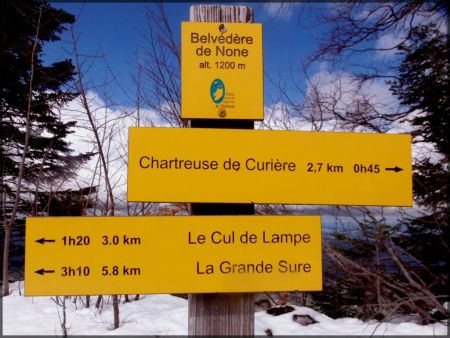 Balise du Chemin de Nonne.