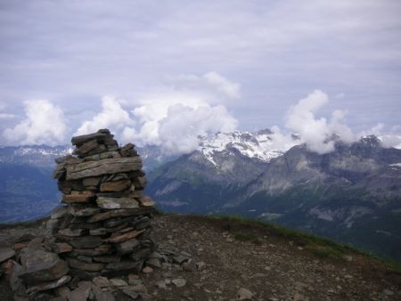 et les nuages toujours bien présents