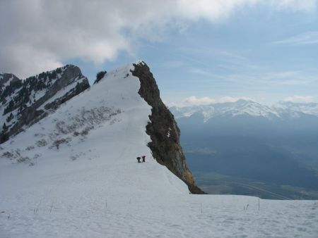 Col d’Arclusaz (alt. 1.770 m) - Le Chapeau de Napoléon (alt. 1.854 m)