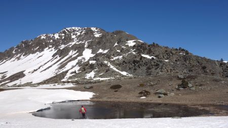 Puis c’est la descente sur le lac de Sagne Enfonza