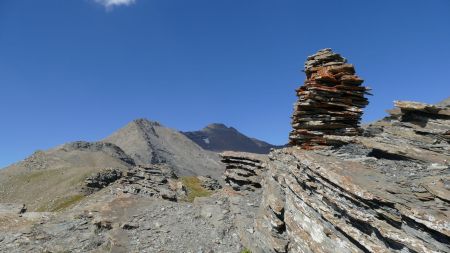 Nous stopperons à ce cairn ... pour aujourd’hui.