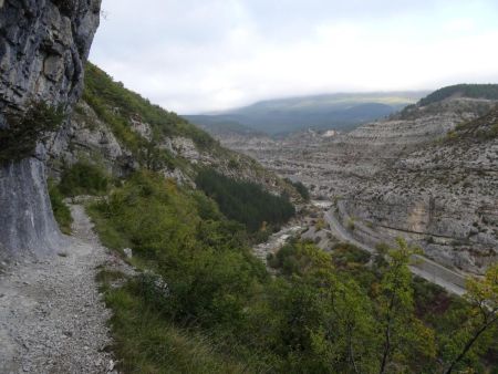 En vue du pont roman