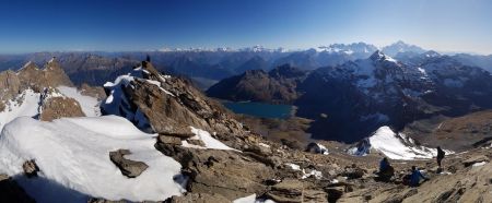 Cervin, Weisshorn, Combin, Mont blanc ... Les plus beaux sommets des Alpes en une photo svp