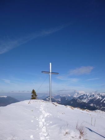 Retour à la Croix de Rossanaz