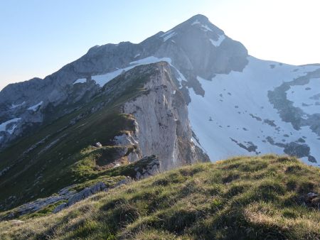 Un regard arrière sur les crêtes.