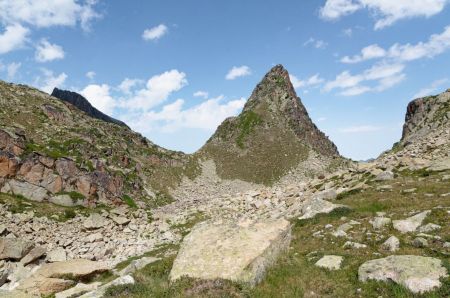 Aiguille de Lahazère, accessible par cette face