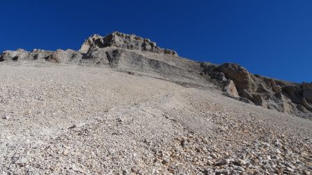  Remontée de l’éboulis.