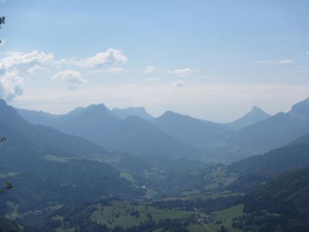 Vue du Mont Pellat.