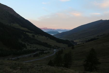 Lever de soleil sur le Béal Traversier et les Écrins.