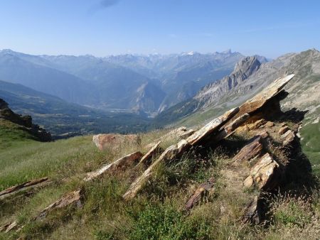 Le Perronnet : au-dessus de la Maurienne