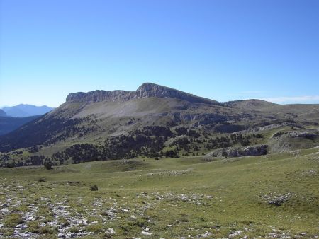 Sommet de la Montagnette et hauts plateaux